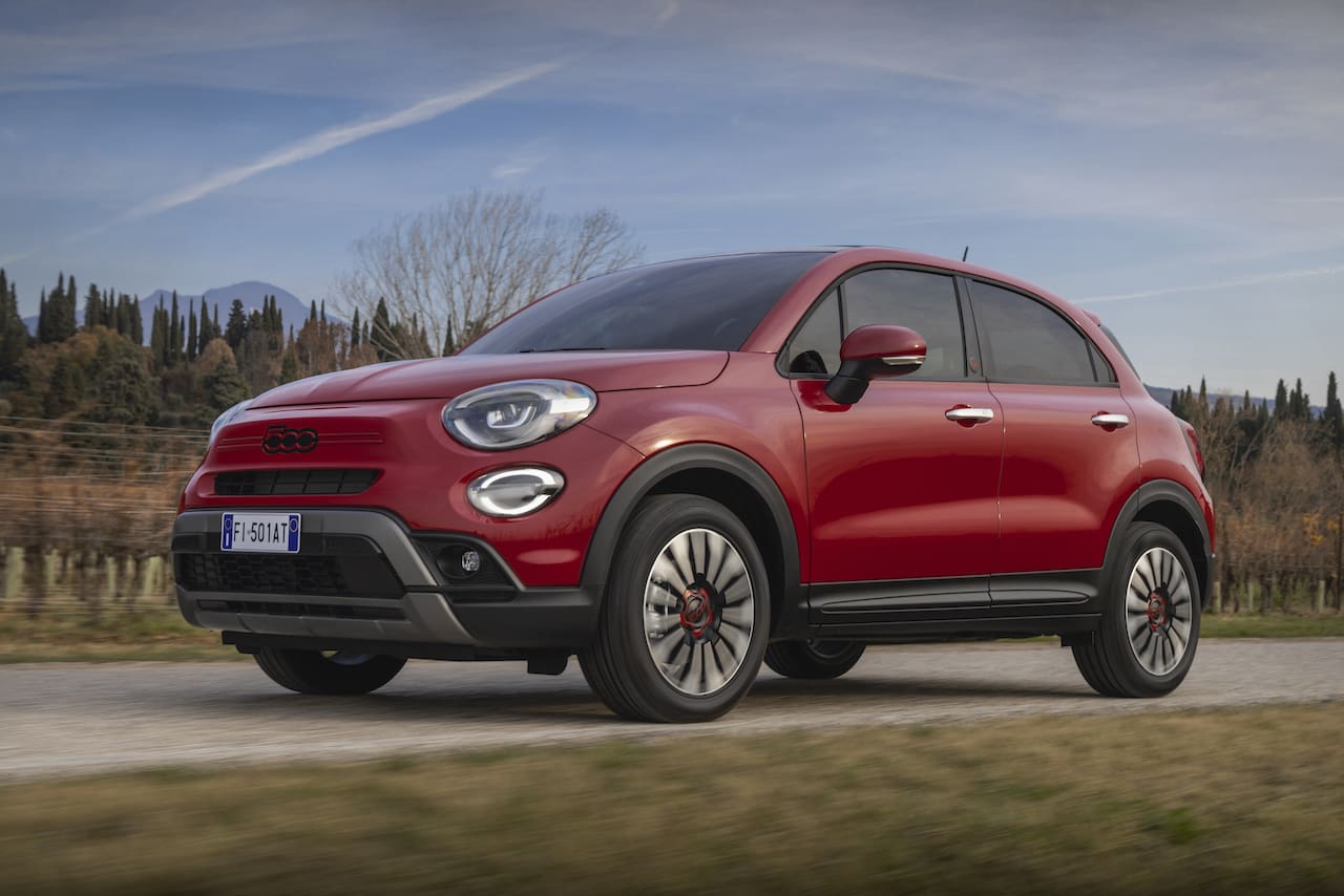 2022 Fiat 500X with fresh looks gains electrification