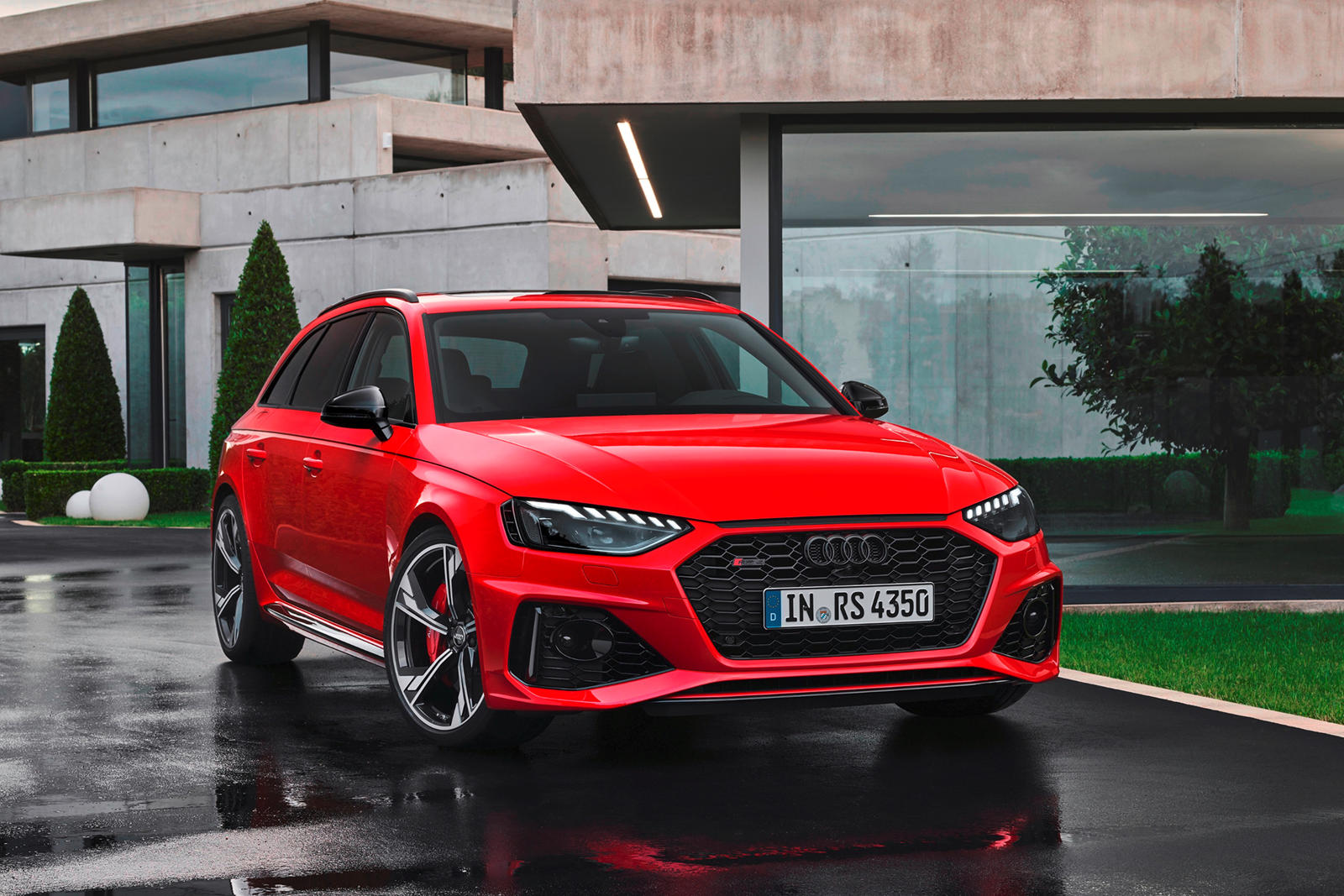 2020 Audi RS4 Avant Is One Wagon We Can't Have | CarBuzz