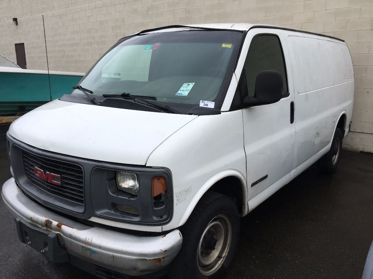 2001 GMC SAVANA 2500, CARGO VAN, WHITE, VIN # 1GTGG25W611223061