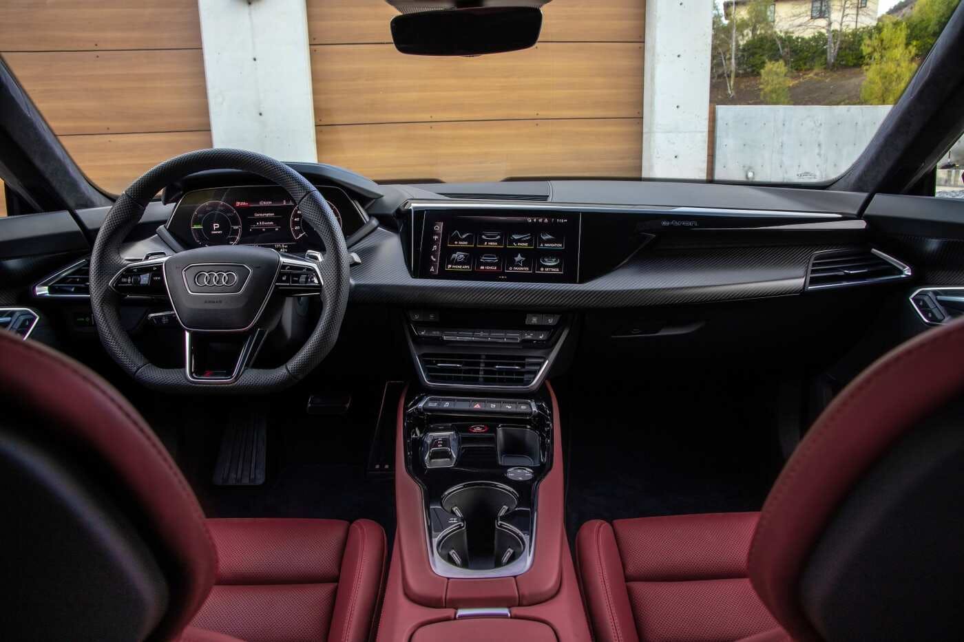 2023 Audi RS e-tron GT Review | Pricing, Trims & Photos - TrueCar
