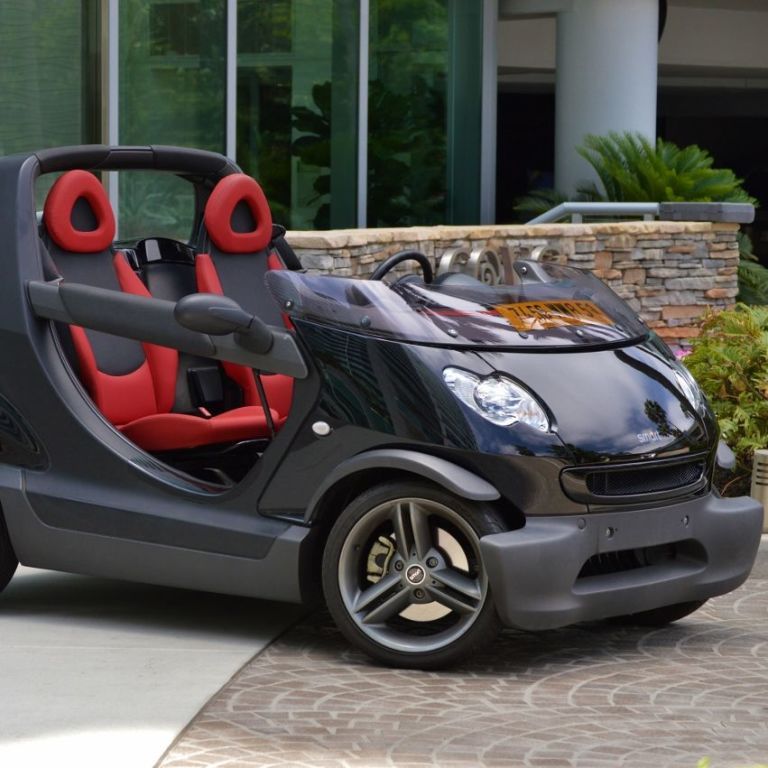 You Can Buy This Ridiculous and Rare Smart Crossblade Right Now
