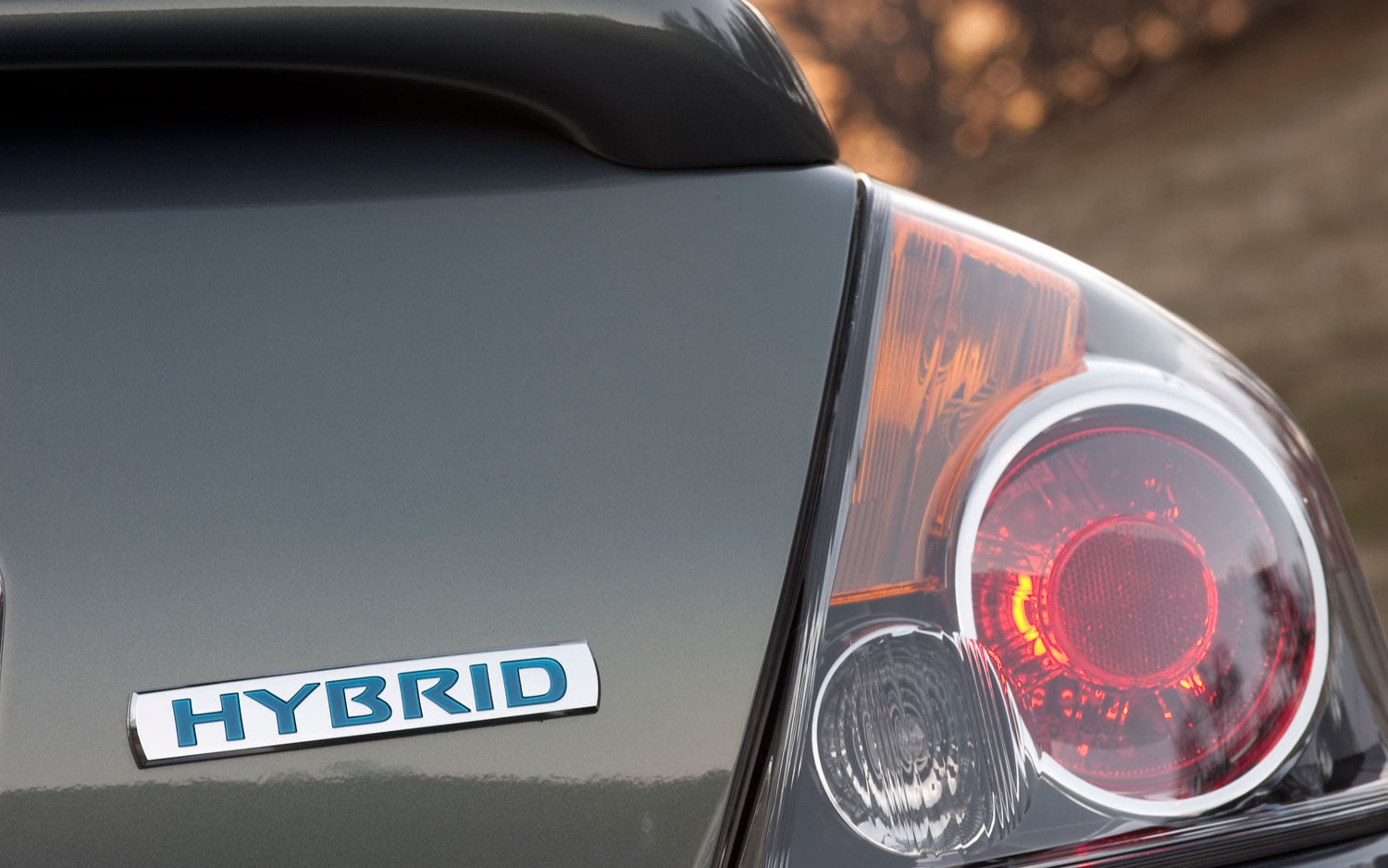 Altima Hybrid Gets the Axe, Replacement Could Use Nissan's Own Hybrid Tech