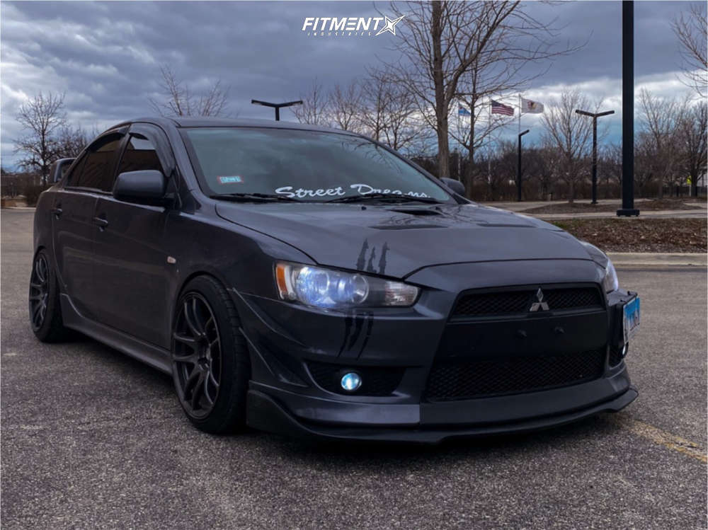 2009 Mitsubishi Lancer GTS with 18x9.5 ESR Sr08 and Federal 245x40 on  Coilovers | 1118146 | Fitment Industries