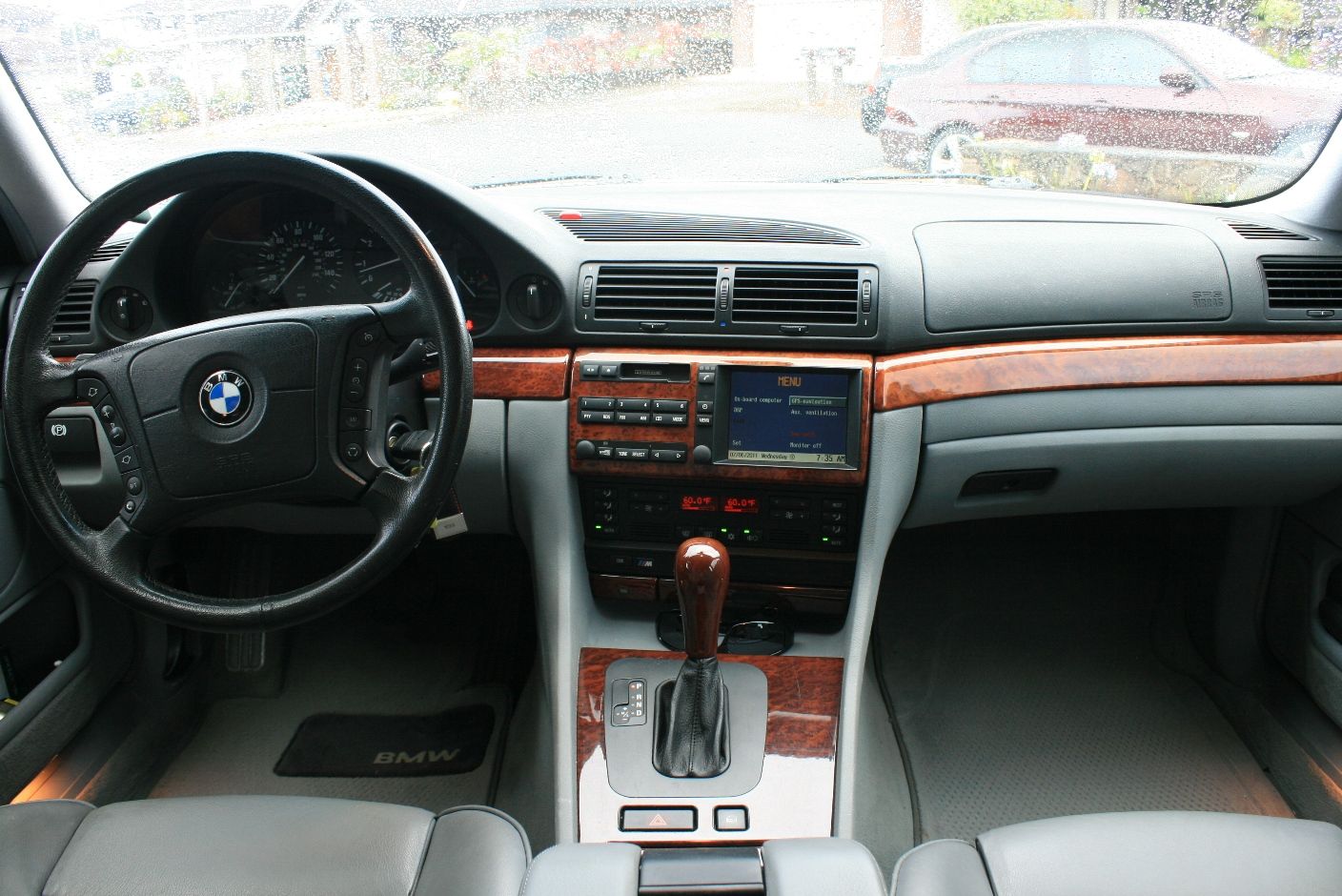 2000 BMW 740i Sport Interior Dashboard