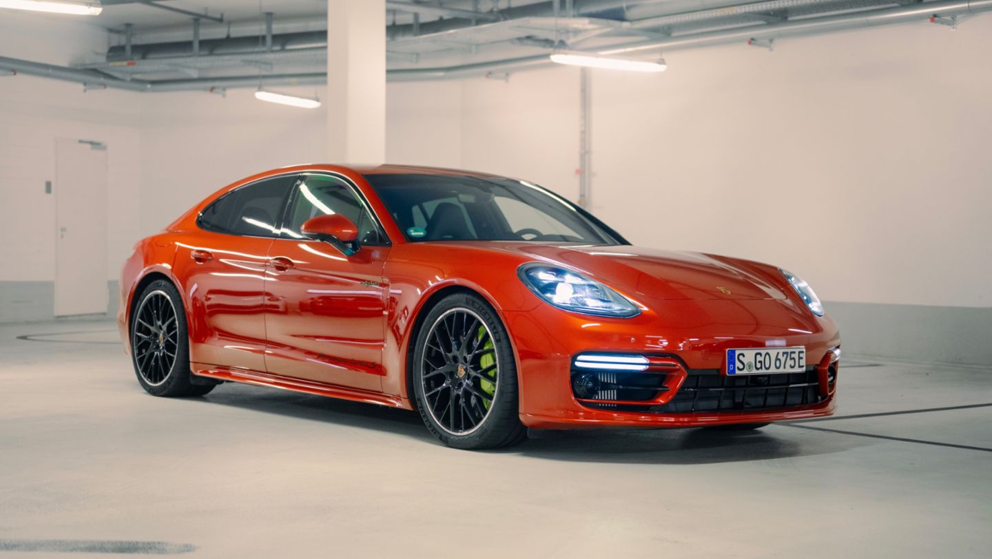 The electric hat-trick: Porsche Panamera Hybrid models - Porsche Newsroom  USA