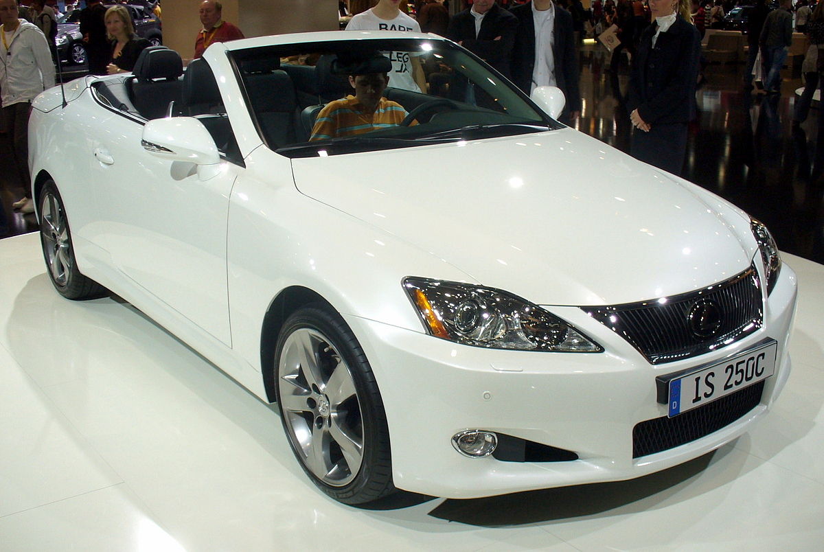 File:Lexus IS 250C.JPG - Wikimedia Commons
