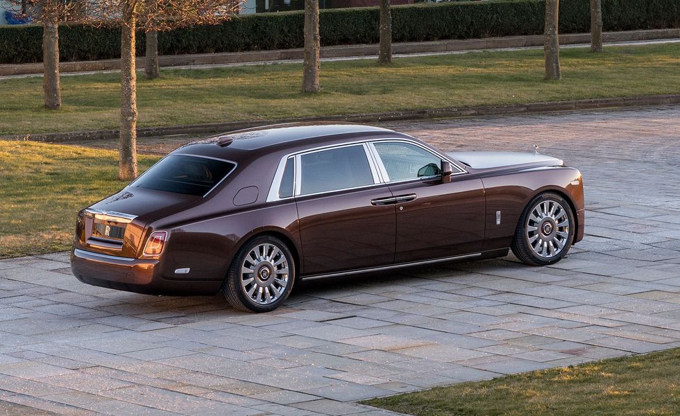 2020 Rolls-Royce Phantom Review, Pricing, and Specs