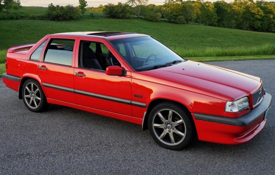 No Reserve: 1997 Volvo 850R 5-Speed for sale on BaT Auctions - sold for  $8,900 on July 25, 2019 (Lot #21,262) | Bring a Trailer