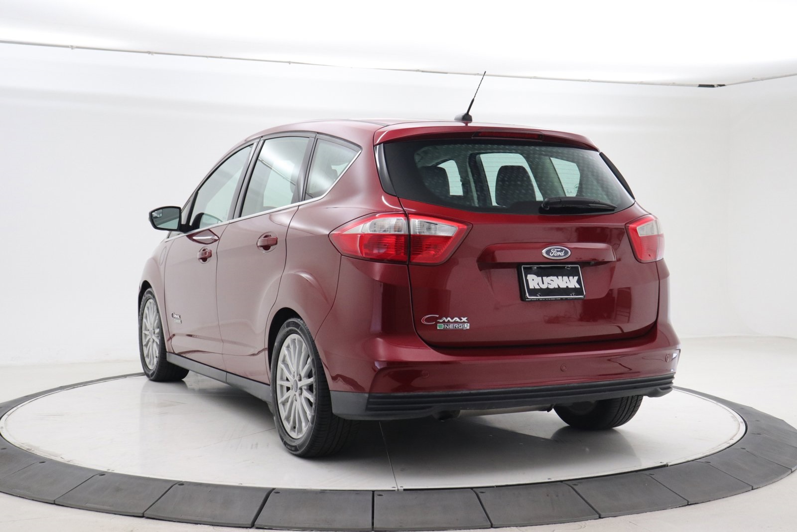 Pre-Owned 2016 Ford C-Max Energi SEL 4D Hatchback in Pasadena #16T02395 |  Rusnak Auto Group