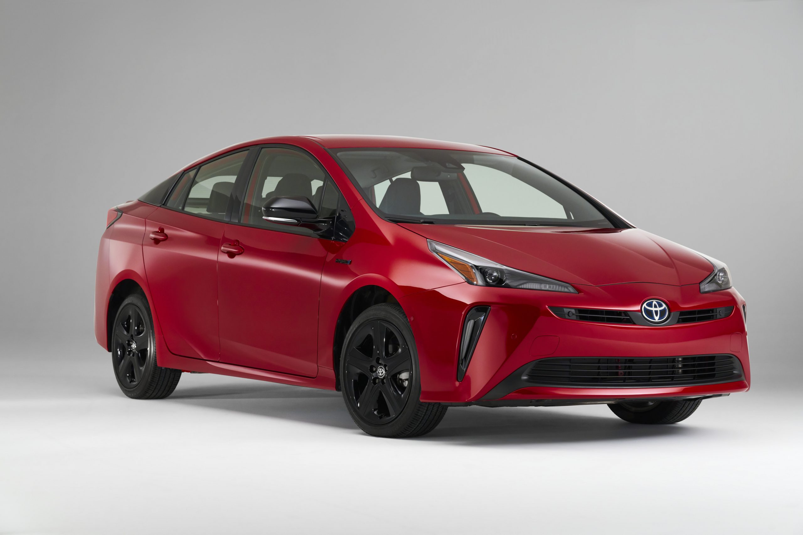 The Car That Changed an Industry: Toyota Marks 20th Anniversary of Prius  With Special Anniversary Edition - Toyota USA Newsroom