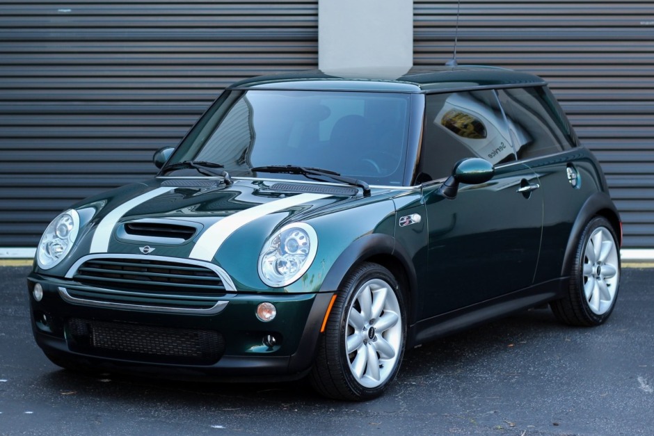 No Reserve: 19k-Mile 2005 Mini Cooper S 6-Speed for sale on BaT Auctions -  sold for $16,750 on April 12, 2021 (Lot #46,147) | Bring a Trailer