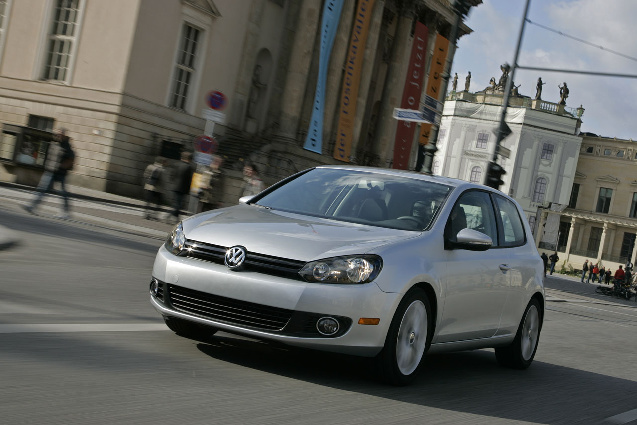 2010 Volkswagen Golf (VW) Review, Ratings, Specs, Prices, and Photos - The  Car Connection