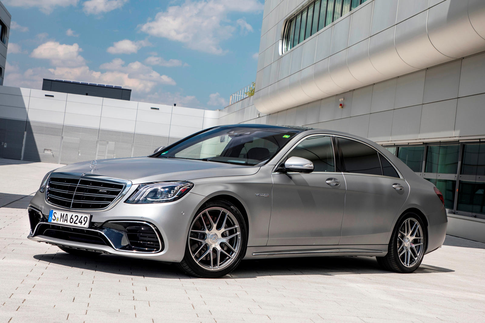 2018 Mercedes-AMG S63 Sedan: Review, Trims, Specs, Price, New Interior  Features, Exterior Design, and Specifications | CarBuzz