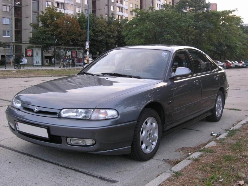 Mazda 626 1999 Hatchback (1999 - 2002) reviews, technical data, prices