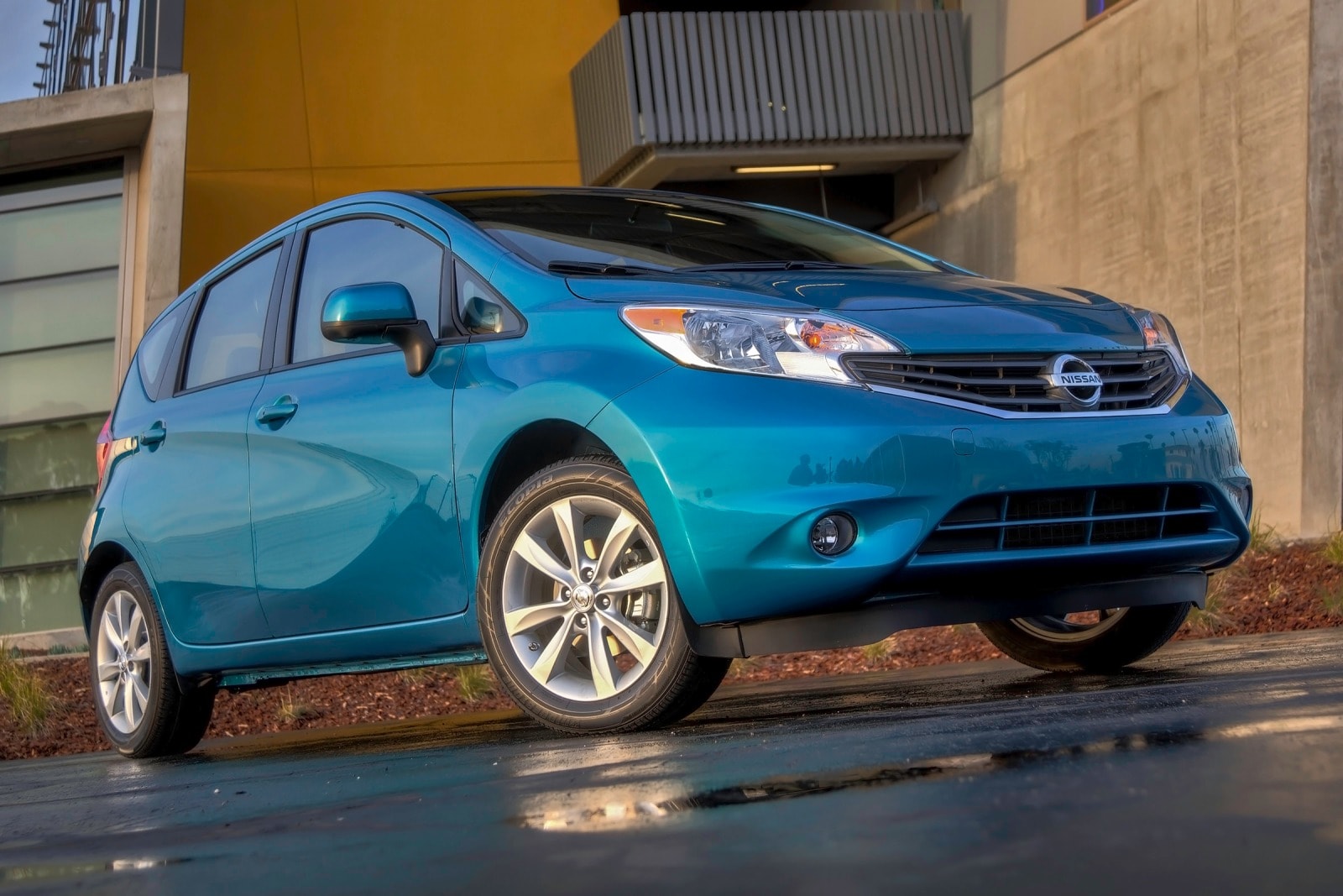2016 Nissan Versa Note Review & Ratings | Edmunds
