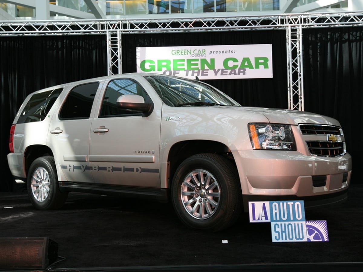 Chevy Tahoe Hybrid wins Green Car of the Year award - CNET