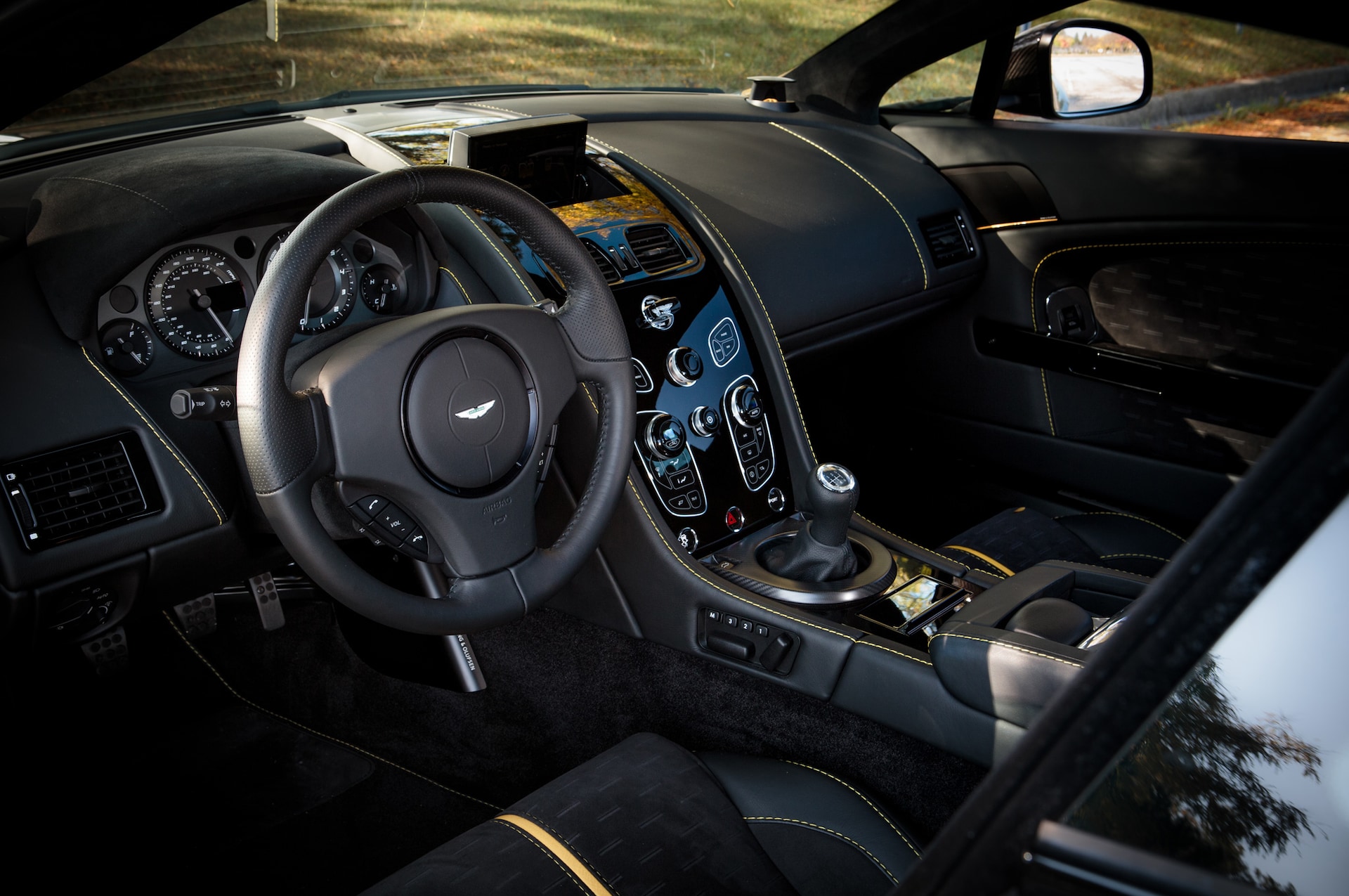 2016 Aston Martin Vantage GT Review
