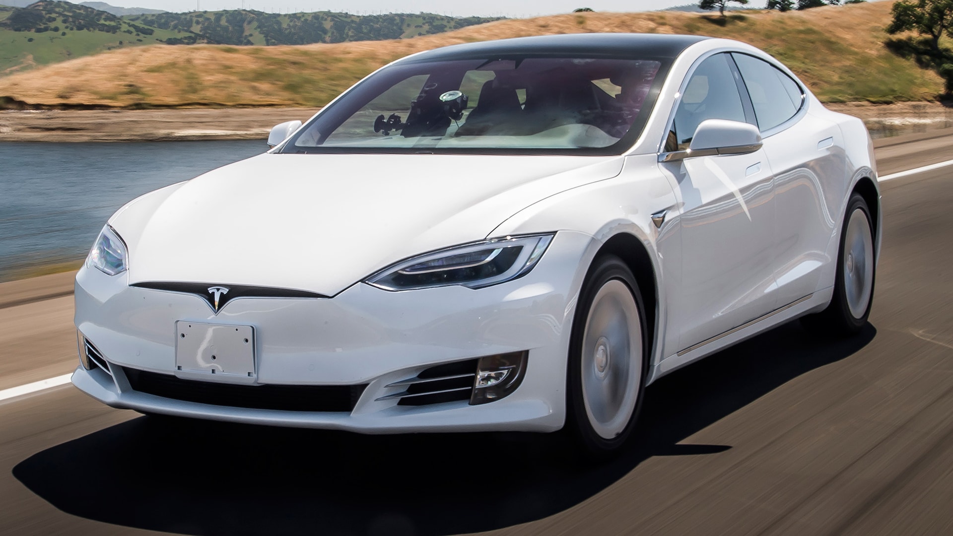 EXCLUSIVE: Can a 2019 Tesla Model S Make it from SF to LA on One Charge?
