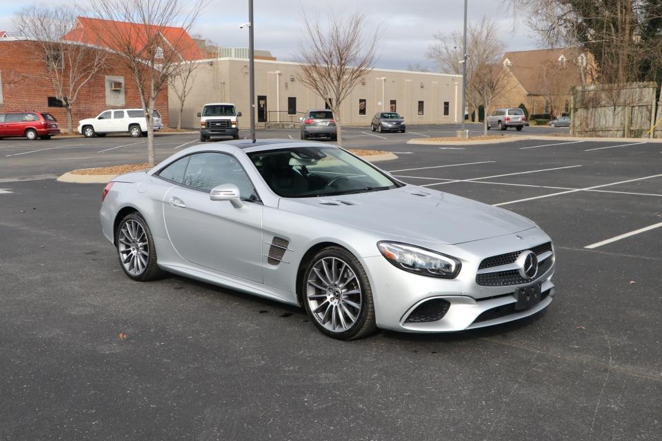 Used 2018 Mercedes-Benz SL550 ROADSTER W/NAV For Sale ($72,900) | Auto  Collection Stock #052261