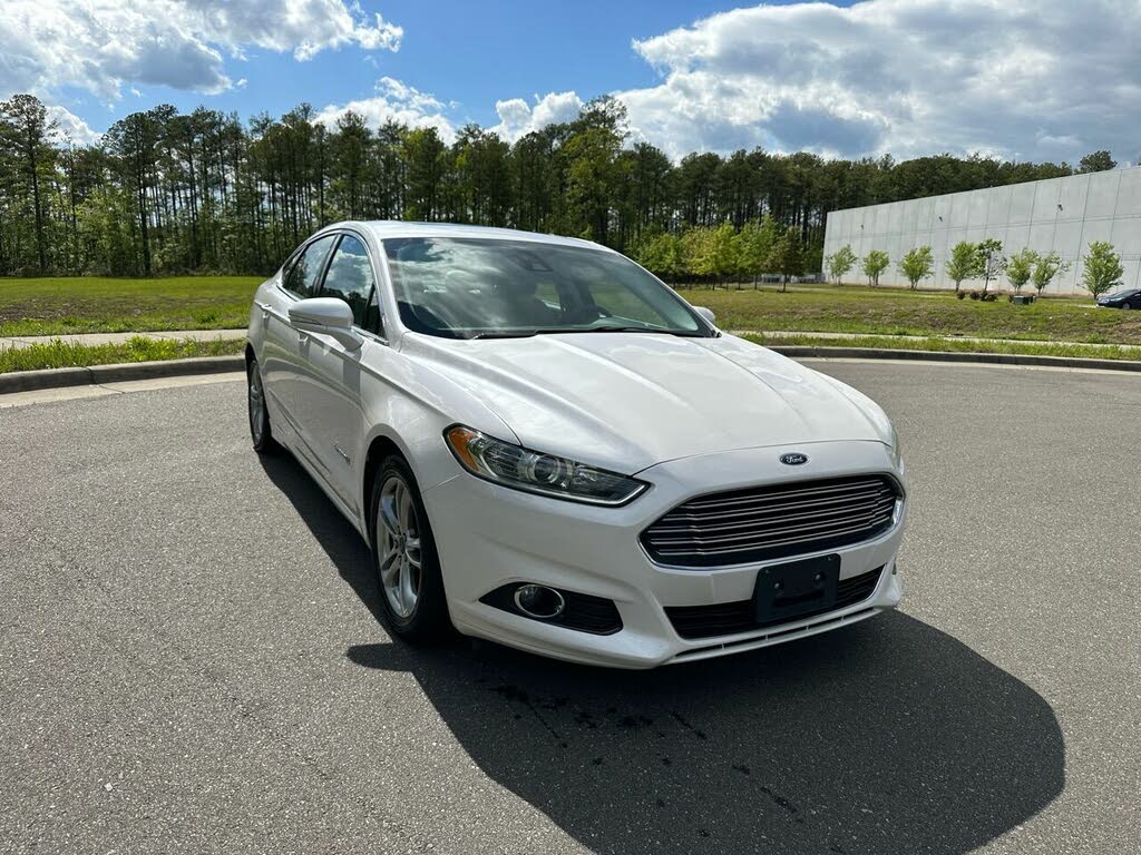 Used 2016 Ford Fusion Hybrid for Sale (with Photos) - CarGurus