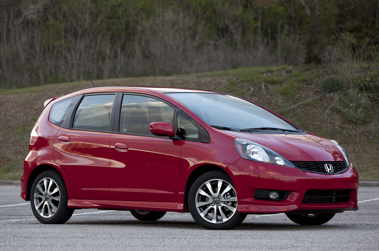 2013 Honda Fit Sport: Review Photo Gallery