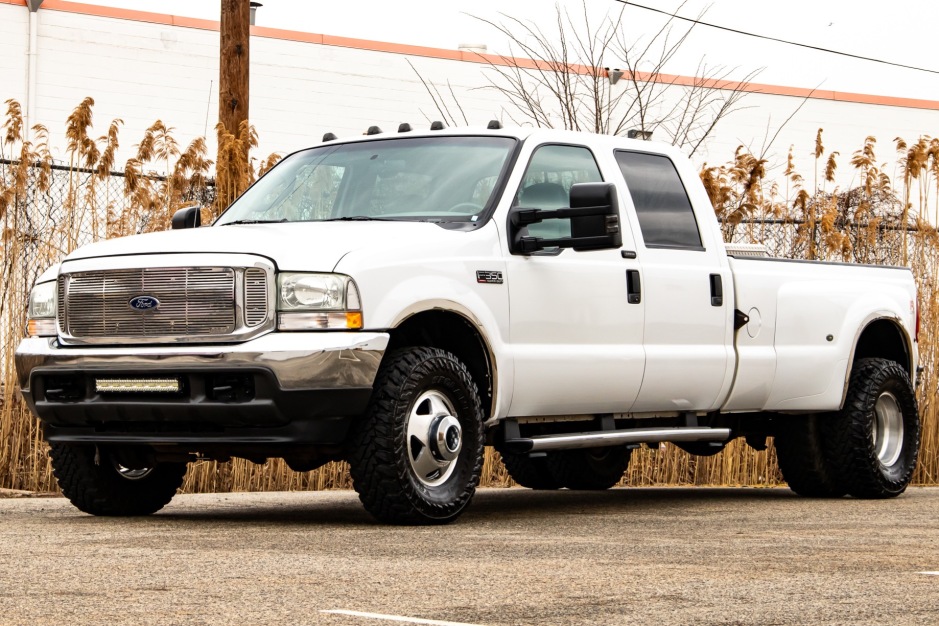 No Reserve: 2004 Ford F-350 Super Duty Lariat Crew Cab Power Stroke Dually  4x4 for sale on BaT Auctions - sold for $26,250 on March 18, 2023 (Lot  #101,306) | Bring a Trailer