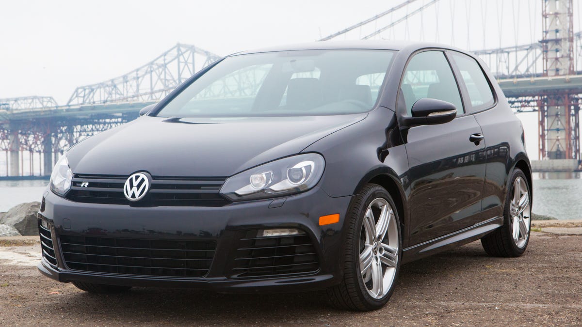2012 Volkswagen Golf R review: Taming the hot hatchback - CNET