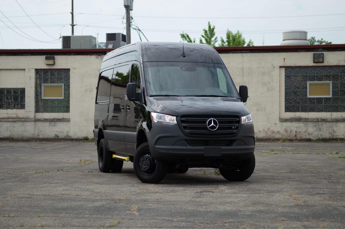 2020 Mercedes-Benz Sprinter review: A very tall luxury car - CNET