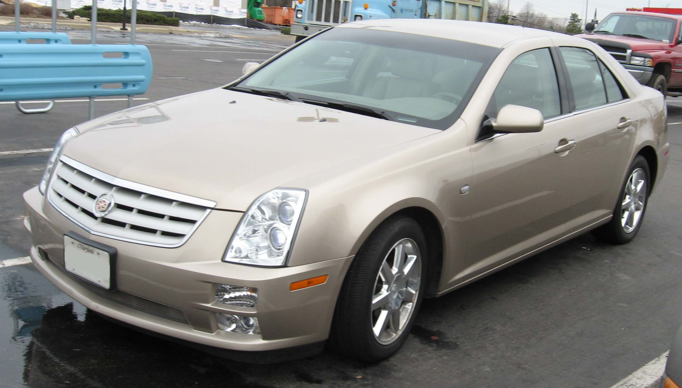 File:05-07 Cadillac STS.jpg - Wikimedia Commons