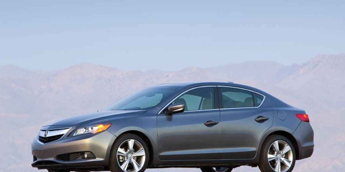 2014 Acura ILX Tech review notes