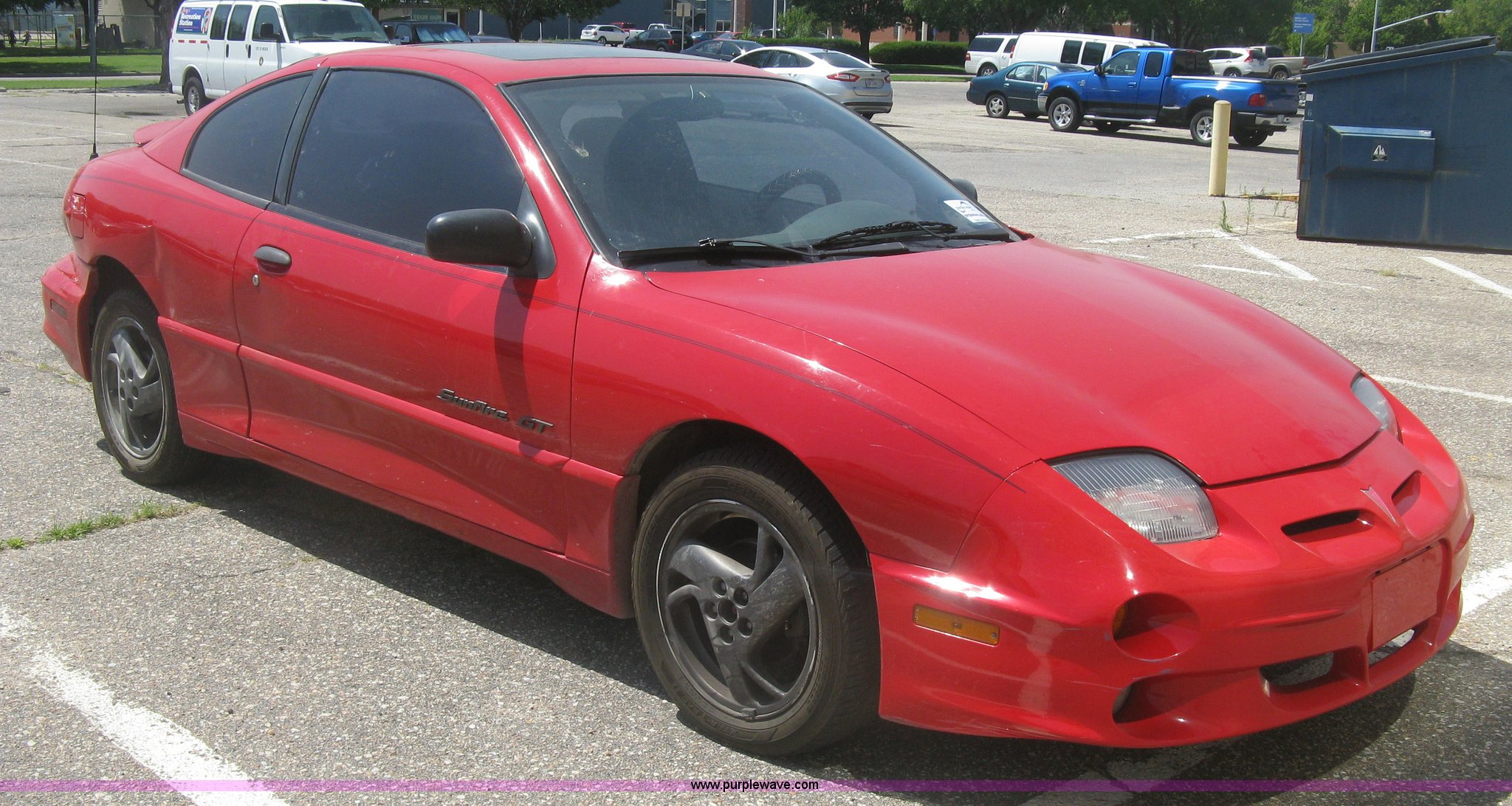 2001 Pontiac Sunfire GT in Wichita, KS | Item J2777 sold | Purple Wave