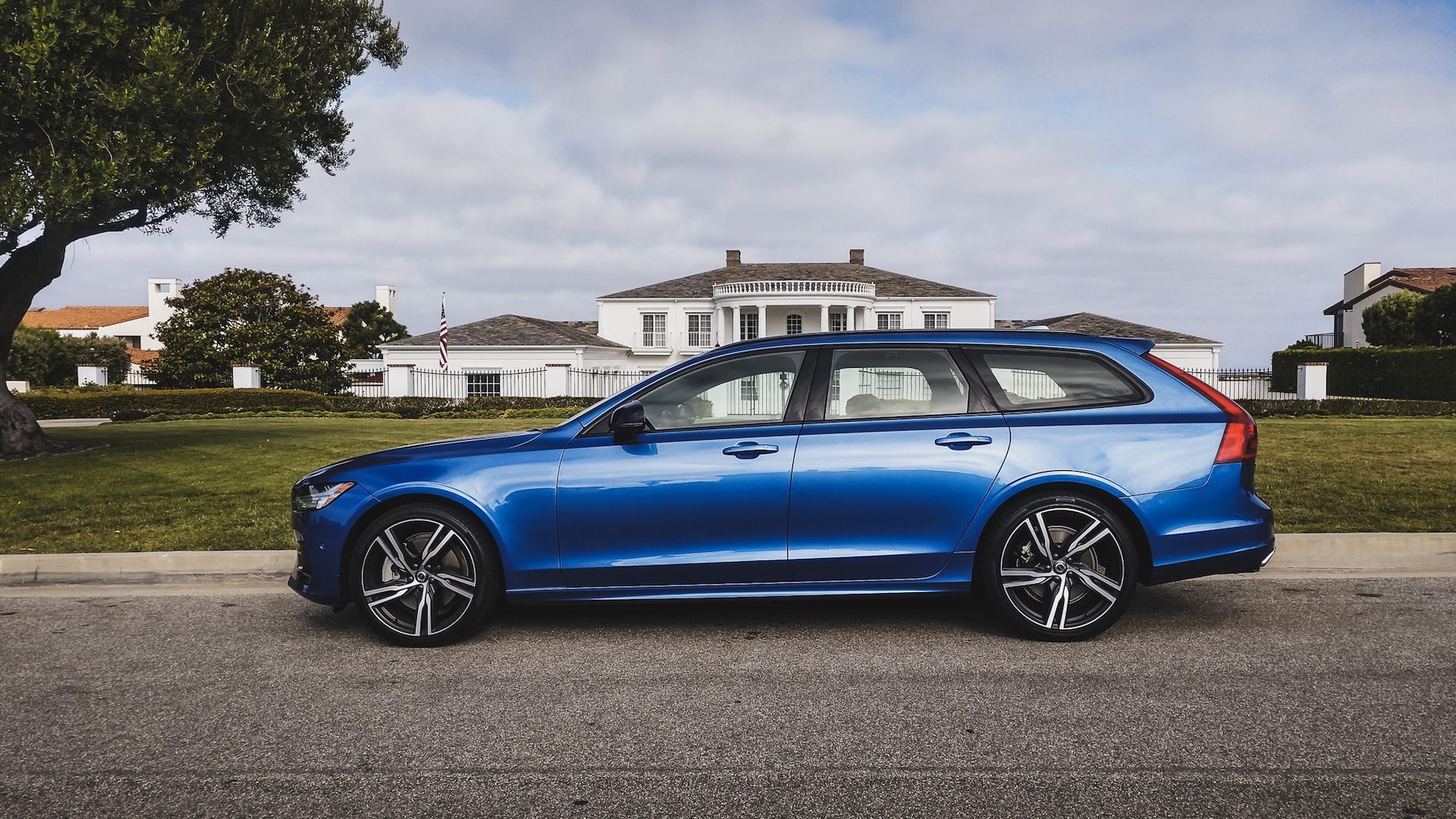 Tested: The 2020 Volvo V90 T6 AWD R-Design Reminds You Why Wagons Rule