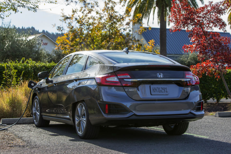 2020 Honda Clarity Plug-In Hybrid Range and Fuel Economy