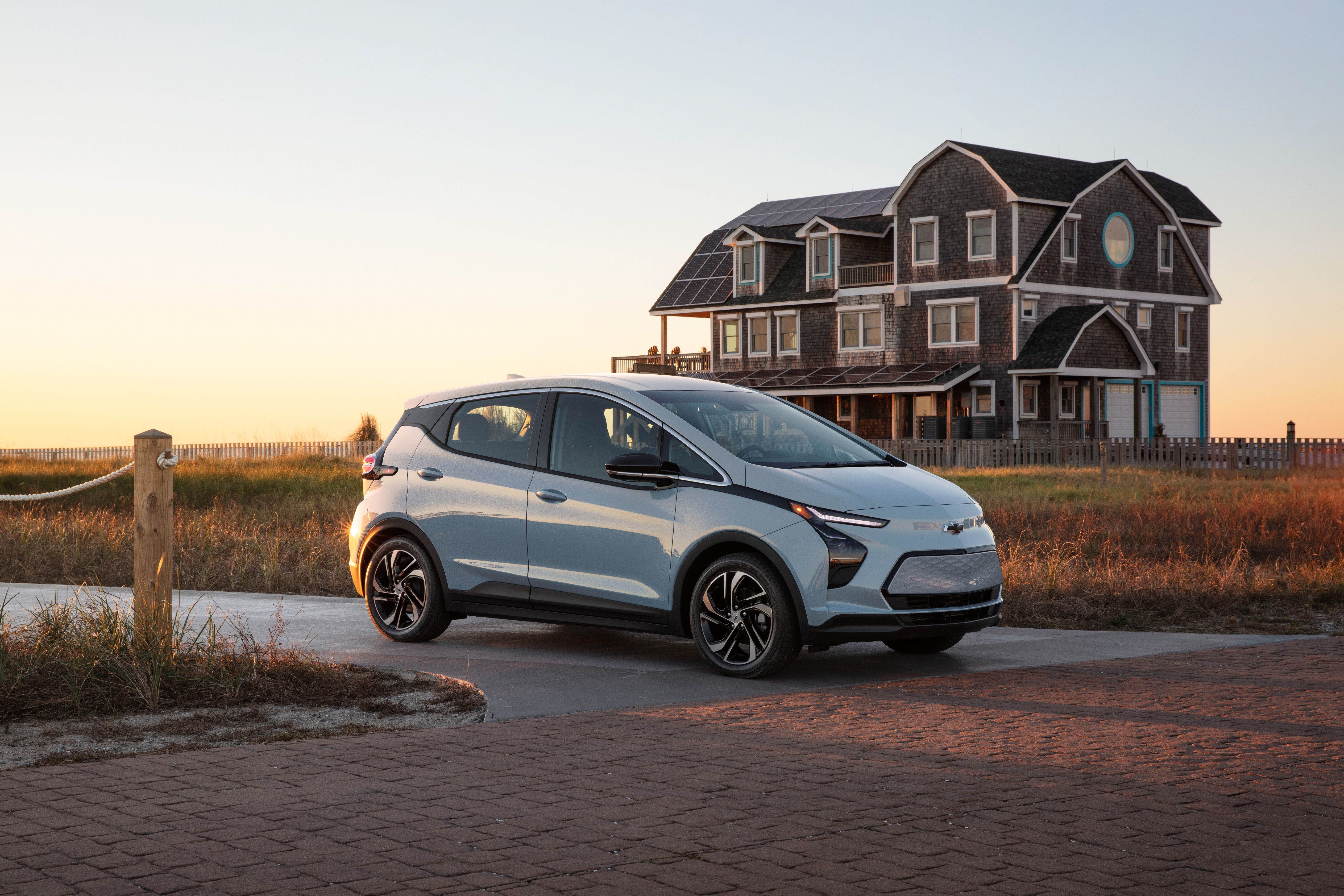 2022 Chevrolet Bolt EV Review, Pricing, and Specs