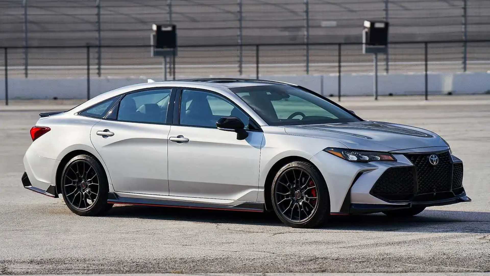 Toyota Avalon Is Dead In The US After 2022 Model Year
