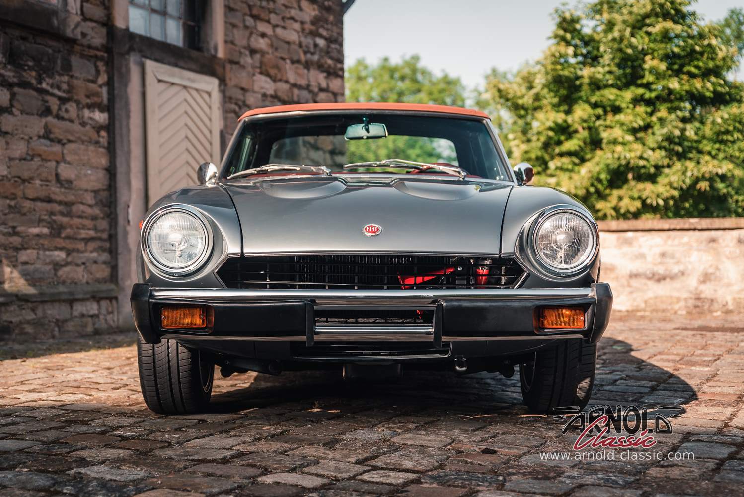 Buy your dream Fiat 124 Spider | Arnold Classic GmbH