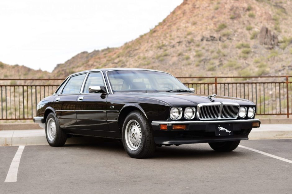 No Reserve: 1990 Jaguar XJ6 for sale on BaT Auctions - sold for $12,000 on  March 21, 2021 (Lot #44,918) | Bring a Trailer