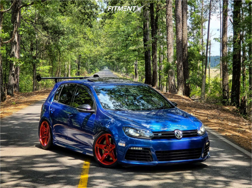 2013 Volkswagen Golf R Base with 18x8.5 Rotiform Wgr and Federal 225x40 on  Coilovers | 711570 | Fitment Industries