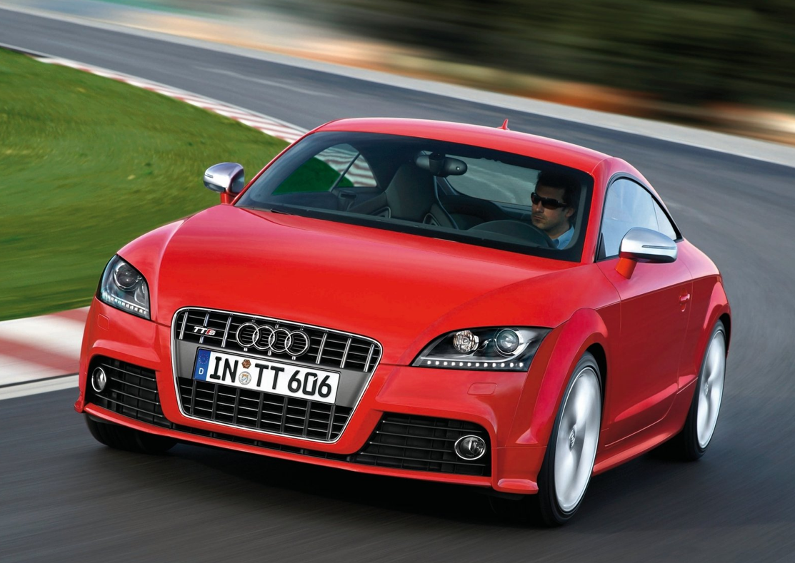 Used Audi TTS Coupes Cost Less Than a Clio RS 200 EDC - autoevolution