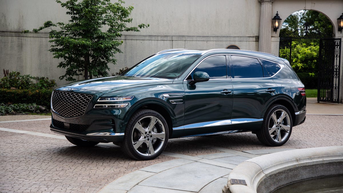 2021 Genesis GV80 SUV looks to deliver asterisk-free modern luxury - CNET