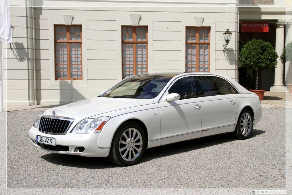 2005 Maybach 57 Base 4dr Sedan 5-spd sequential shift control auto w/OD