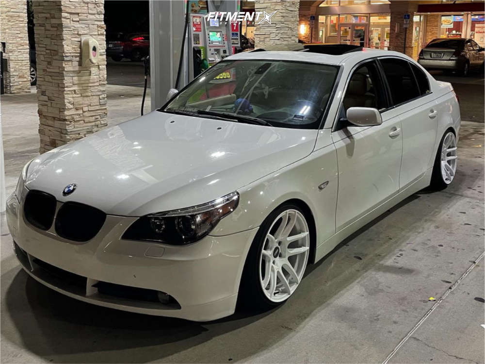 2004 BMW 530i Base with 18x9.5 ESR Cs8 and Lionhart 215x35 on Coilovers |  1707723 | Fitment Industries