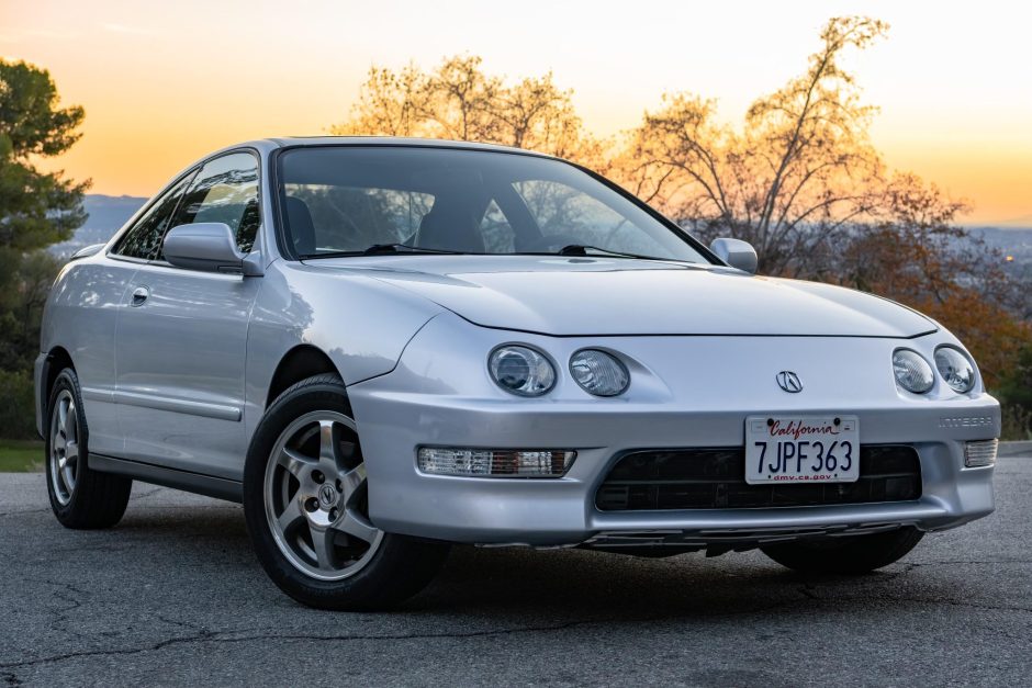 Original-Owner 2001 Acura Integra GS-R 5-Speed for sale on BaT Auctions -  sold for $25,300 on March 6, 2022 (Lot #67,332) | Bring a Trailer