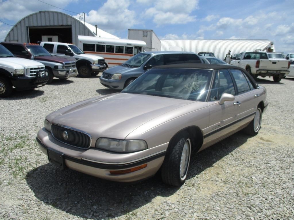 1998 Buick LeSabre Custom | Graber Auctions