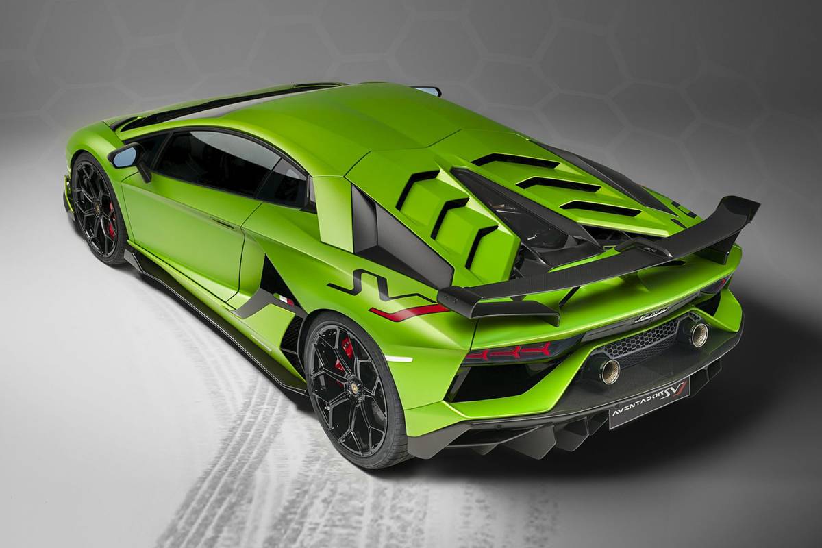 2020 Lamborghini Aventador SVJ: Recall Alert | Cars.com