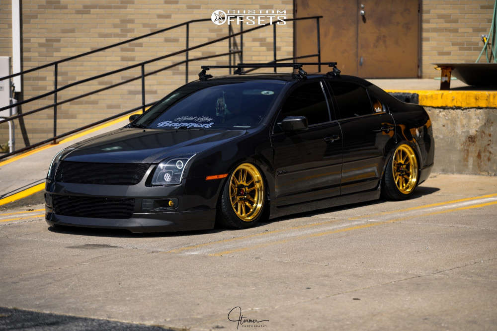 2006 Ford Fusion with 18x9.5 35 Aodhan Ah07 and 225/40R18 Achilles Atr  Sport 2 and Air Suspension | Custom Offsets