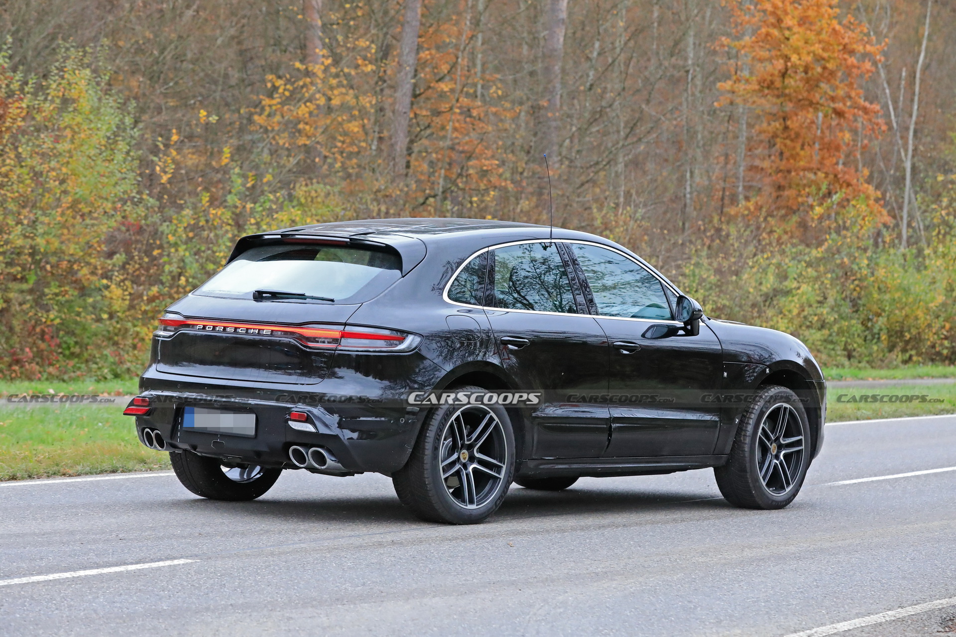 2022 Porsche Macan Gets Another Facelift To Keep EV Sibling Company |  Carscoops
