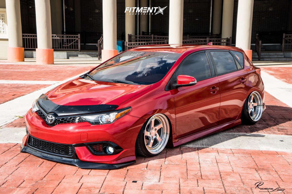 2017 Toyota Corolla IM Base with 18x9.5 Whistler SK5 and Nankang 205x40 on  Air Suspension | 1303648 | Fitment Industries