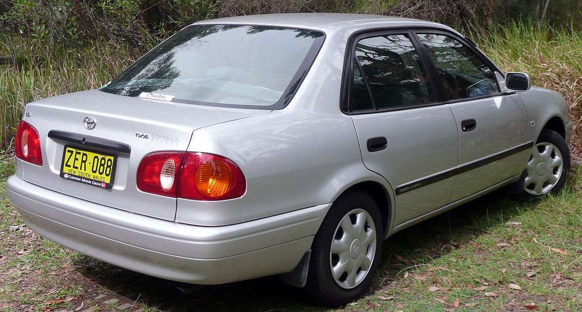 File:2000-2001 Toyota Corolla (AE112R) Ascent sedan 01.jpg - Wikimedia  Commons