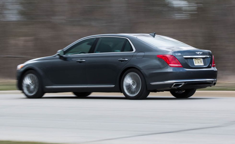 2019 Genesis G90 Review, Pricing, and Specs
